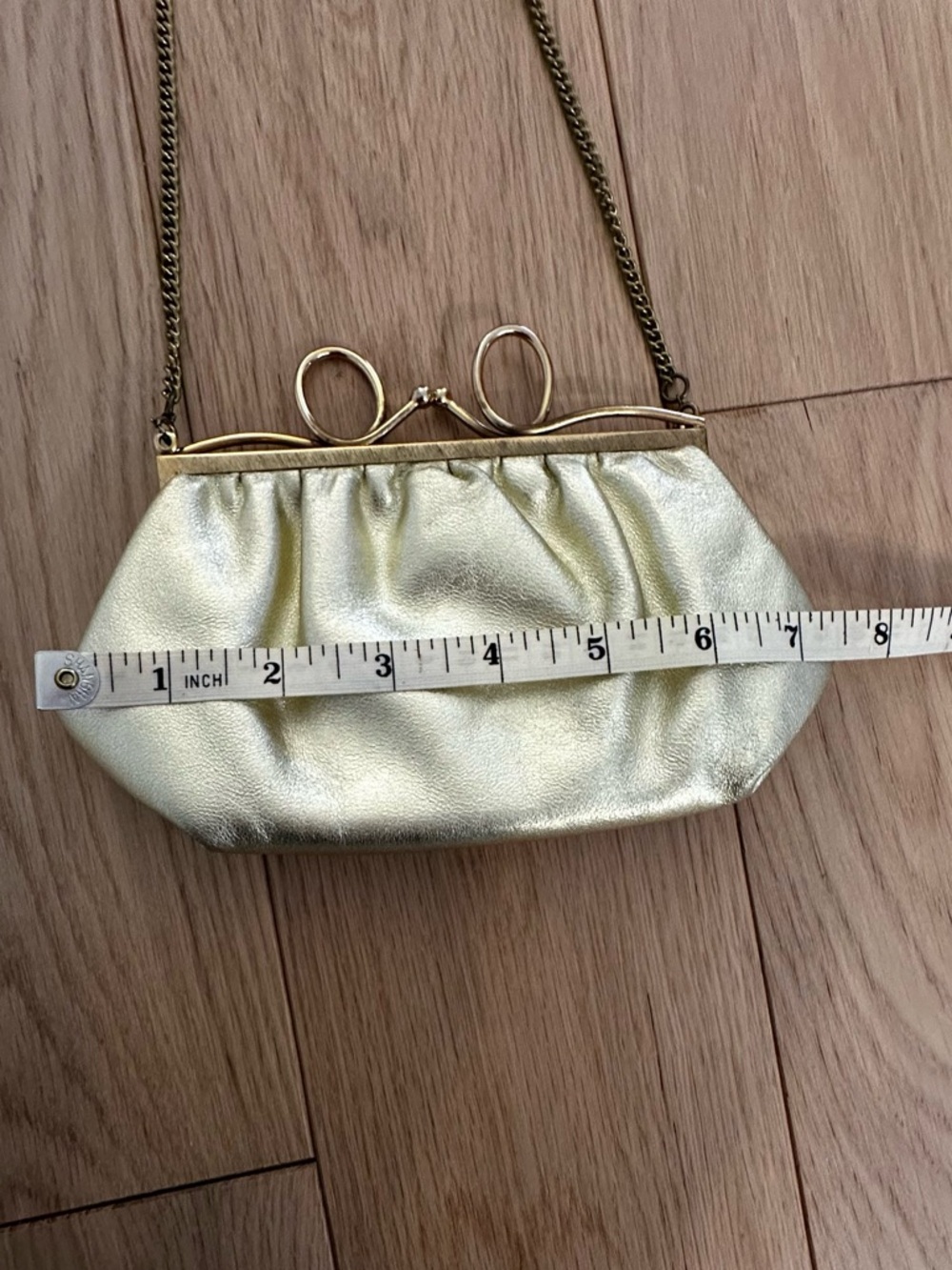Vintage mini gold leather evening purse - Picture 5 of 16
